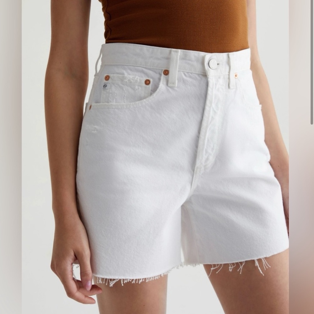 AG Clove Short in White Baggy High Rise Fit Size 28